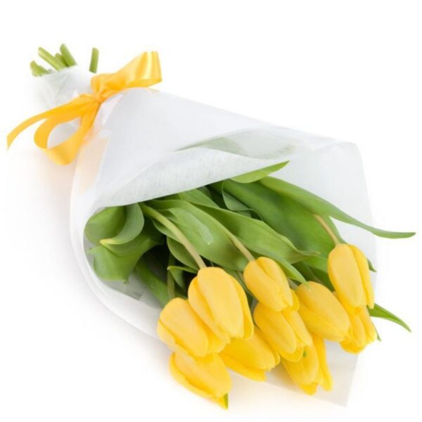sunny yellow tulip bouquet – fresh seasonal blooms